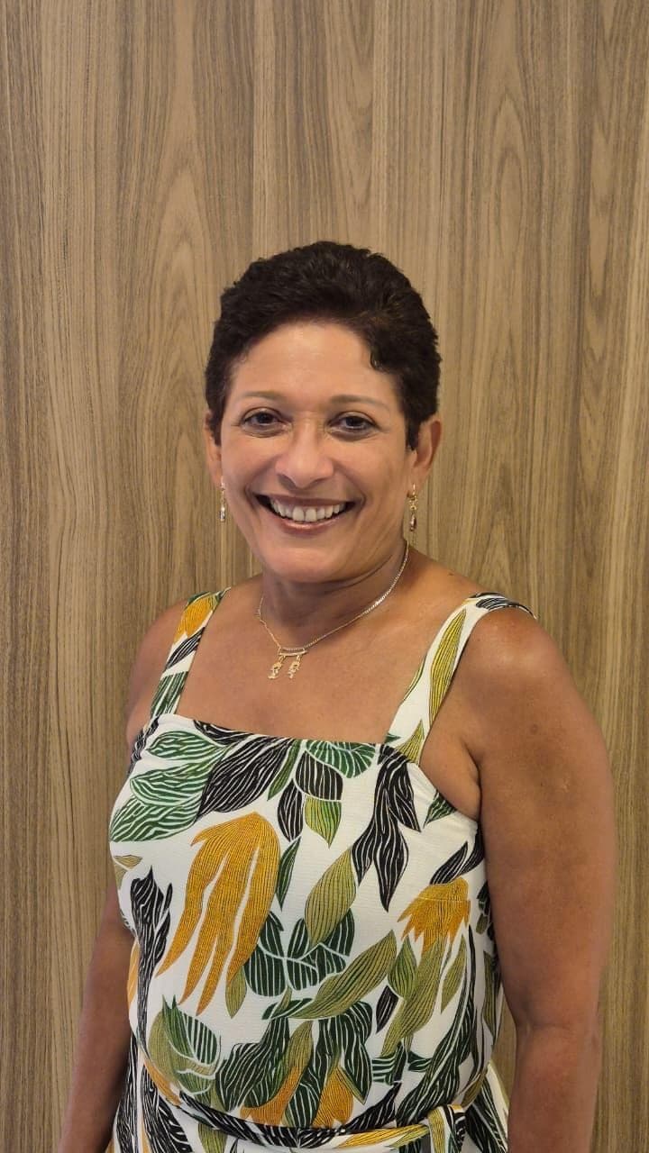 Vera Tomazella